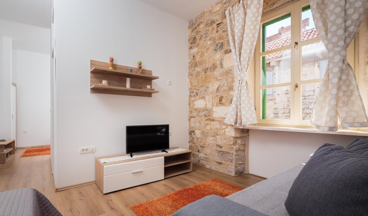 Lux Cindro Studio In Split Center Apartment Bagian luar foto